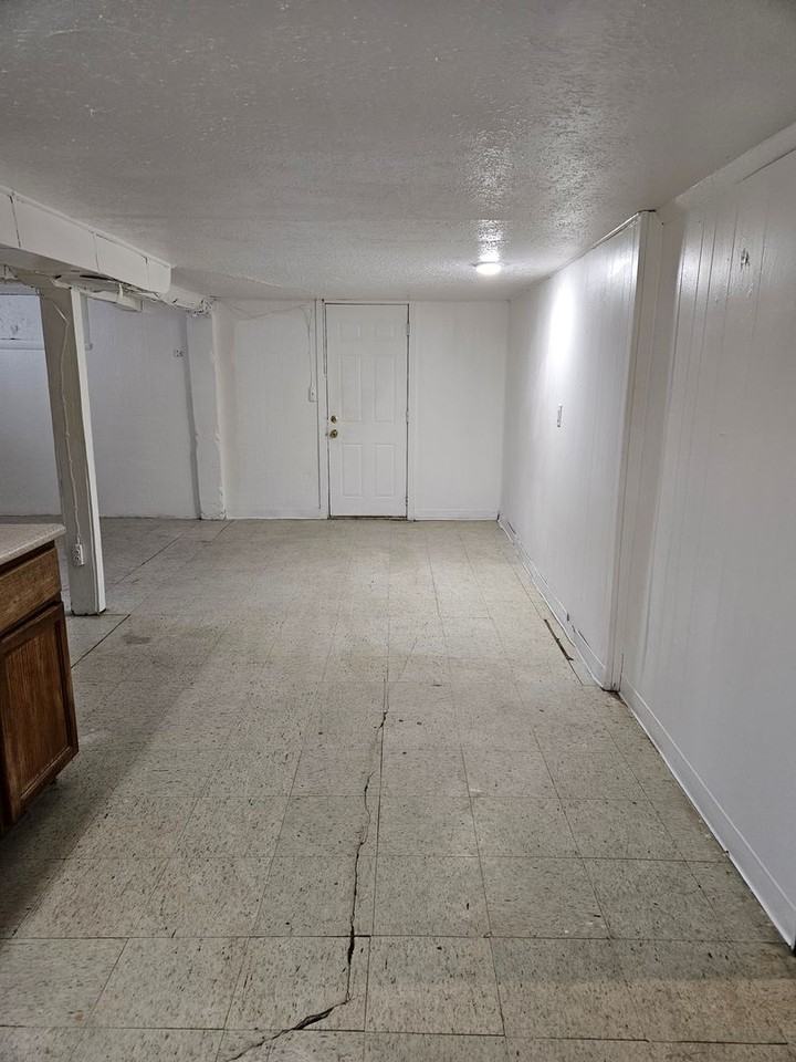 604 Haines Ave - Photo 3 of 7