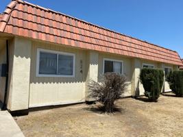 featured image of 824 W Murray Ave #B