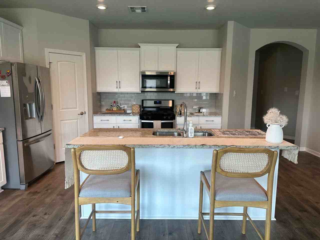 294 Windsor Woods Dr - Photo 3 of 12