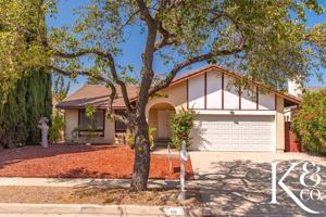 featured image of 559 W Avenida De Las Flores