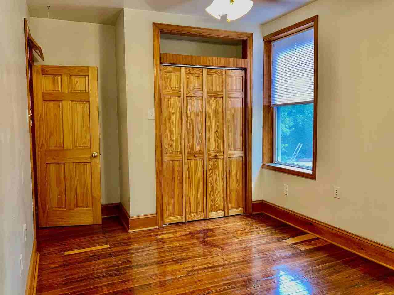 1231 S 47th St - Photo 6 of 13