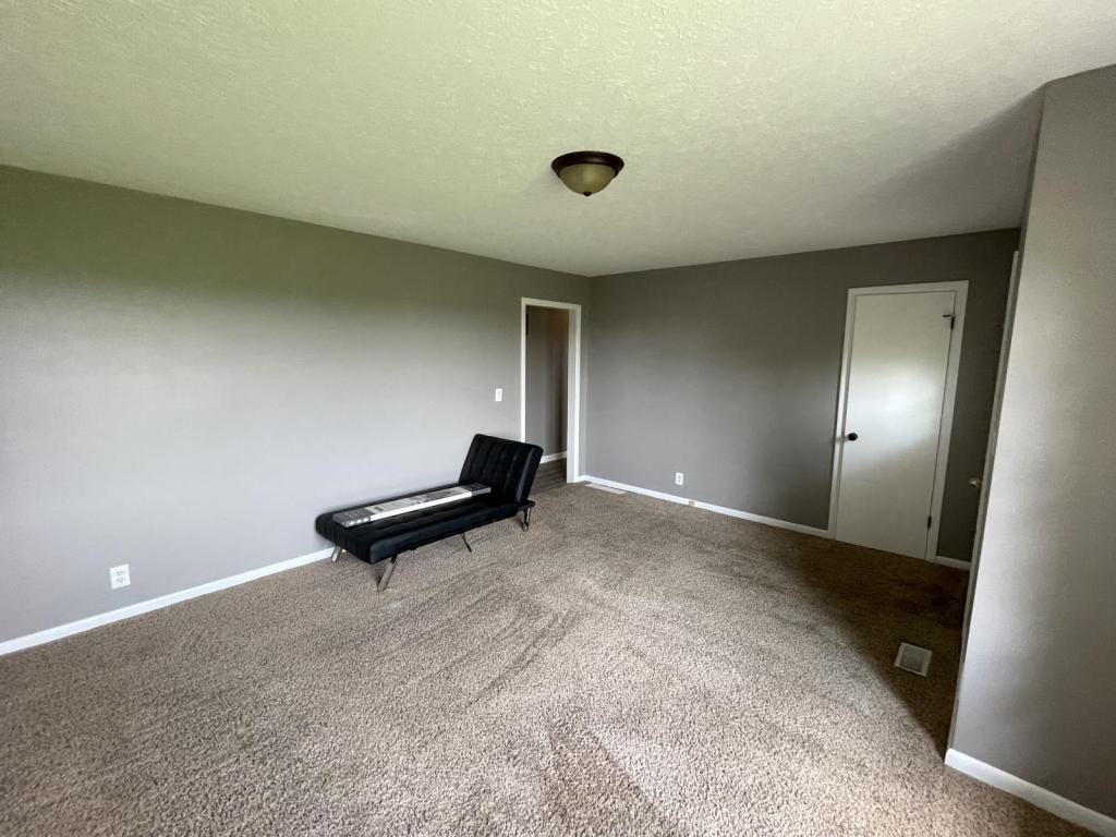 1230 Legrande Hwy - Photo 3 of 15