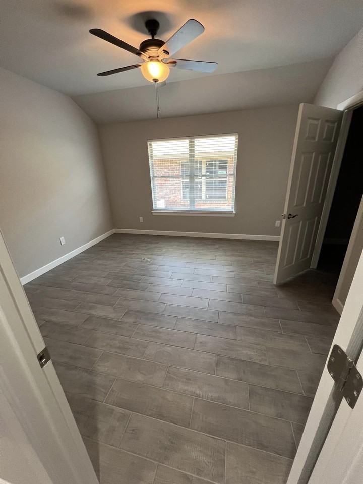 318 Delta Street #318DELTADR - Photo 7 of 12