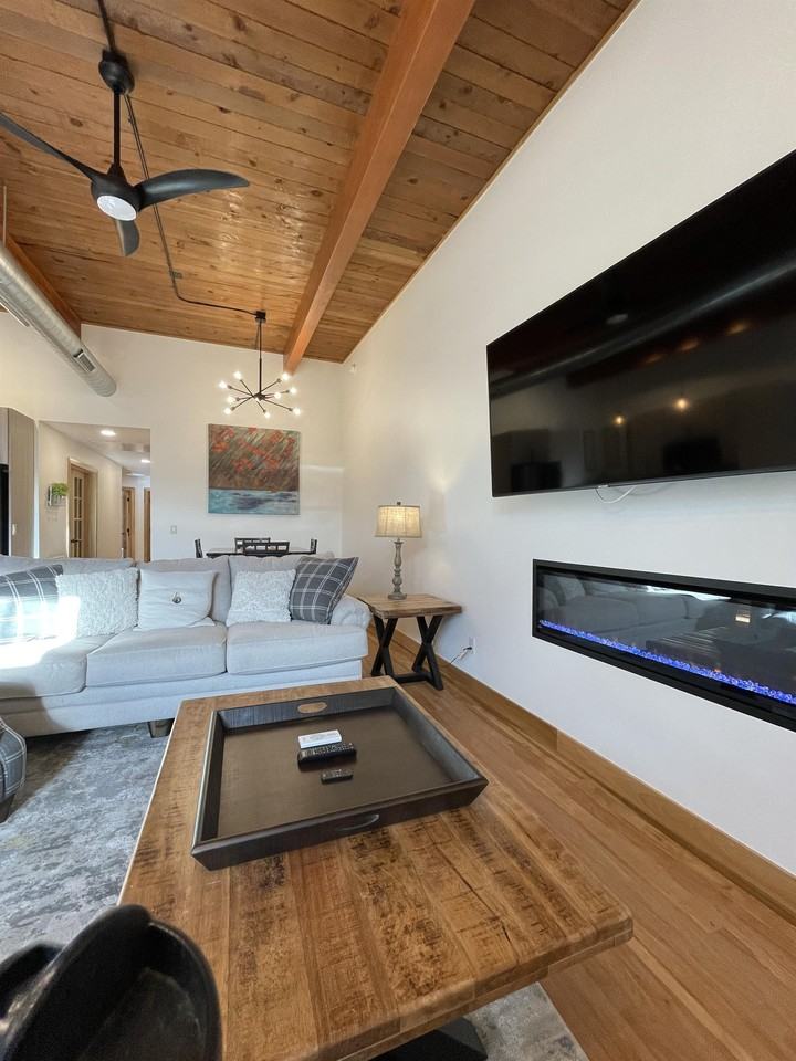 1301 Avon St #C3 - Photo 7 of 32