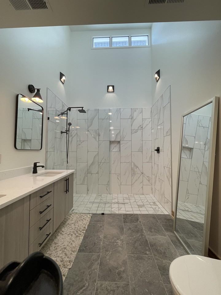 1301 Avon St #C3 - Photo 2 of 32