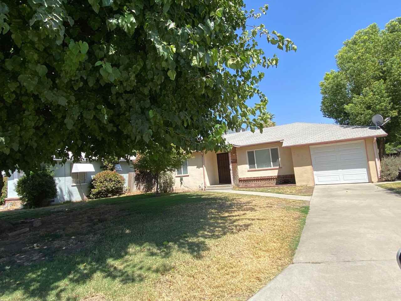 1220 S Church St - Photo 2 of 28