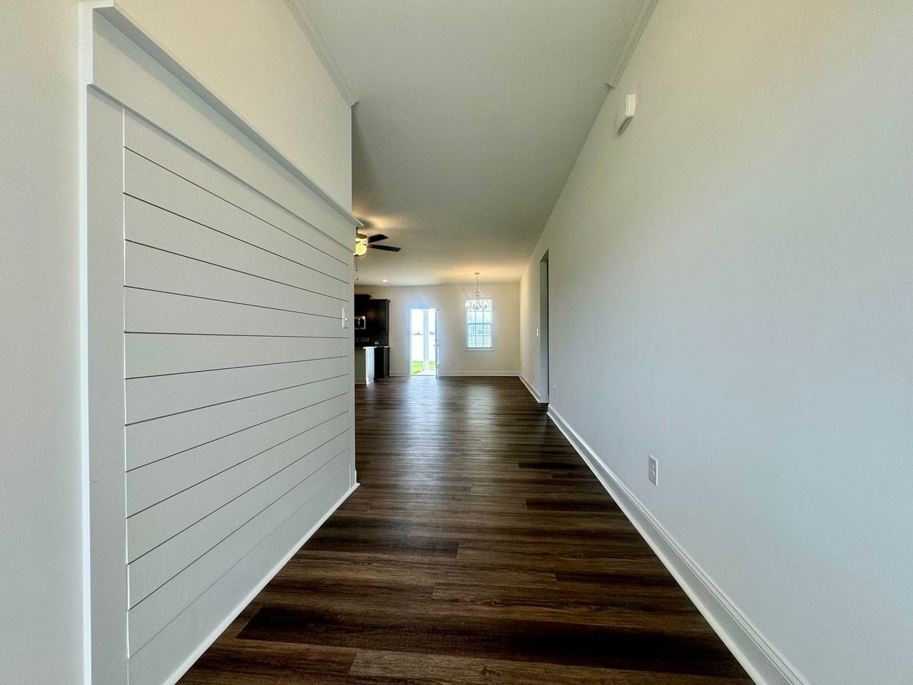 291 Winnsboro Rd - Photo 3 of 24