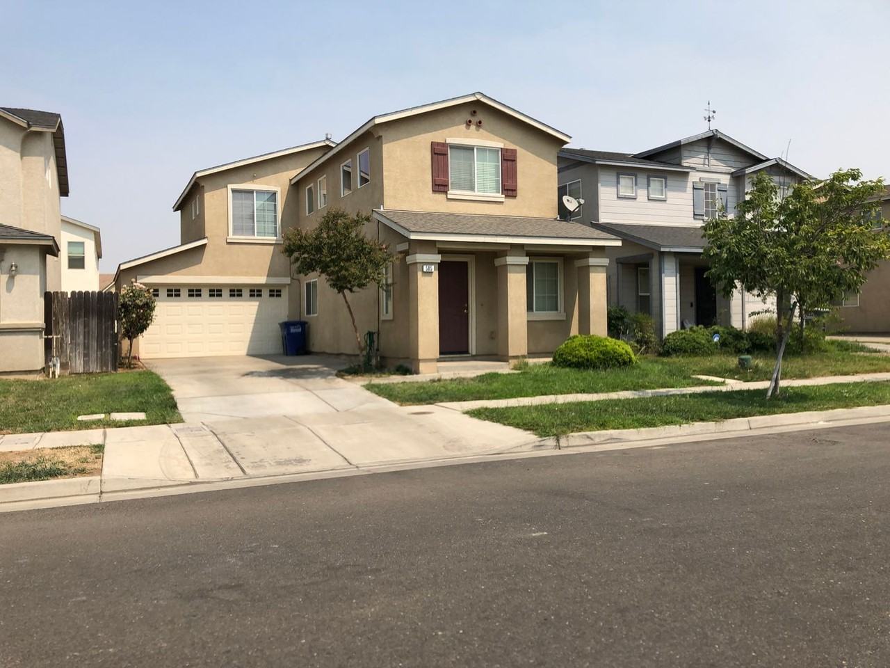 585 Hart Dr