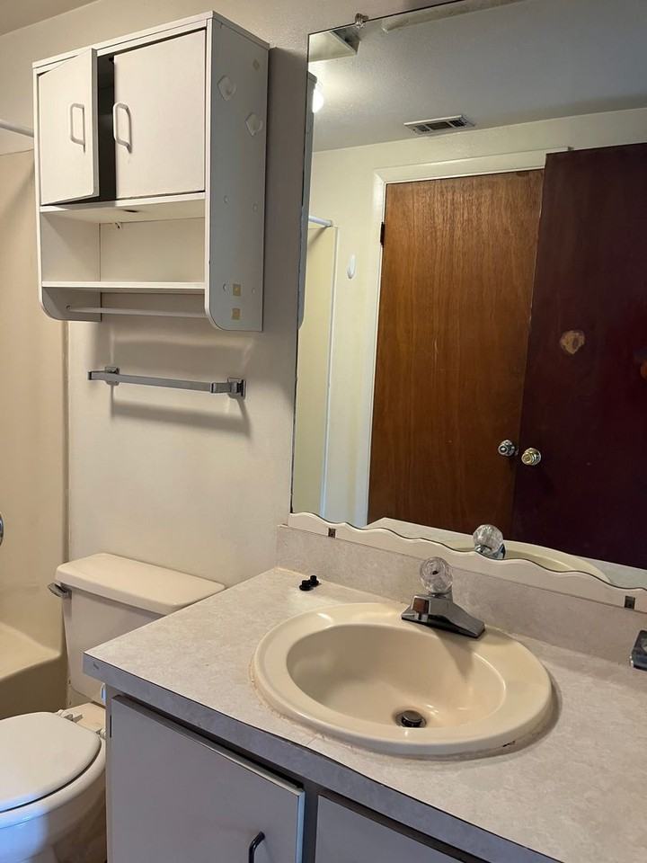 159 Scottwood Dr Se - Photo 6 of 16