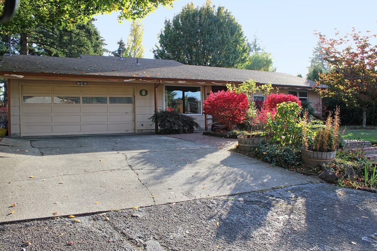11240 Se Lincoln St - Photo 3 of 28