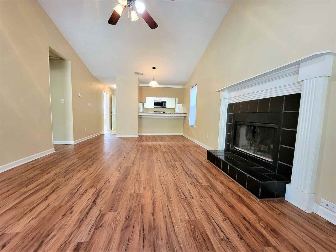 3411 Bear Creek Rd - Photo 3 of 20