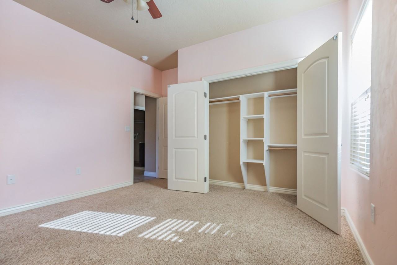 416 Tierra Bella Dr - Photo 7 of 29