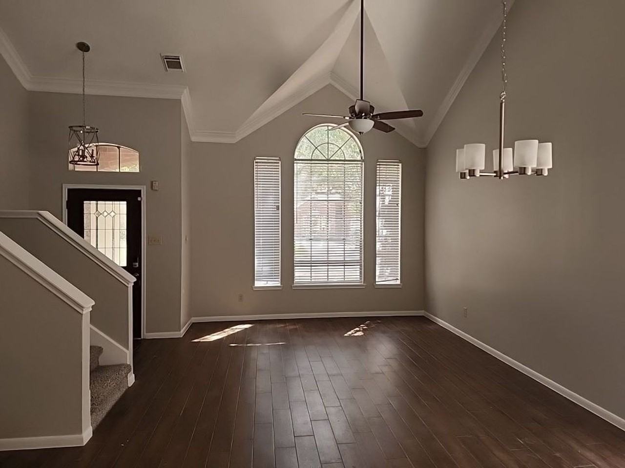 8011 Makaha Cir - Photo 2 of 14