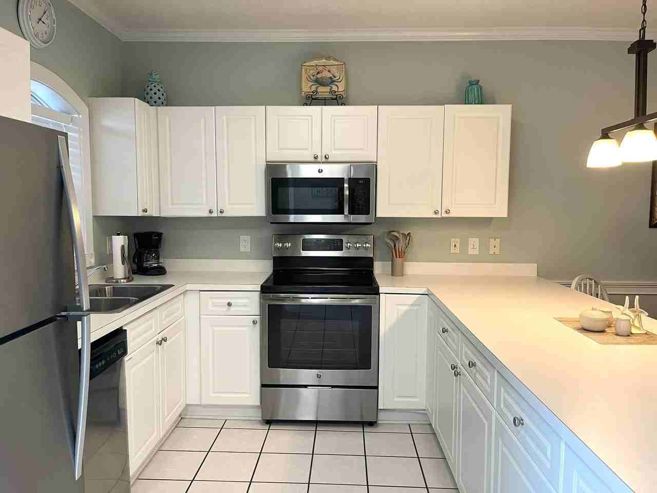 4877 Dahlia Court - Photo 4 of 36