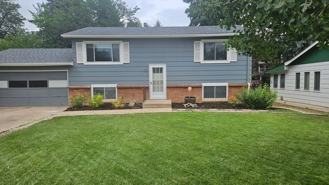 1040 E Prospect Rd - Photo 1 of 1