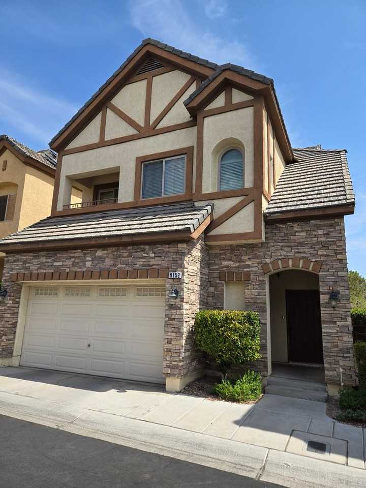9152 Worsley Park Pl - Photo 2 of 24