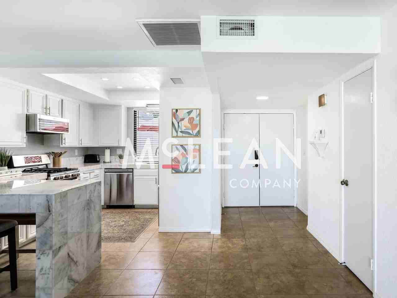 199 Torremolinos Dr - Photo 3 of 36