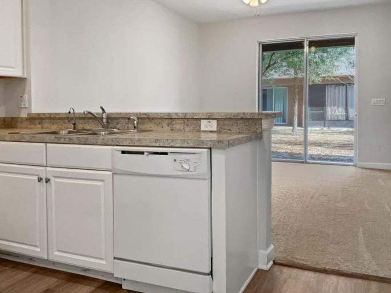 7028 White Treetop Pl - Photo 7 of 16
