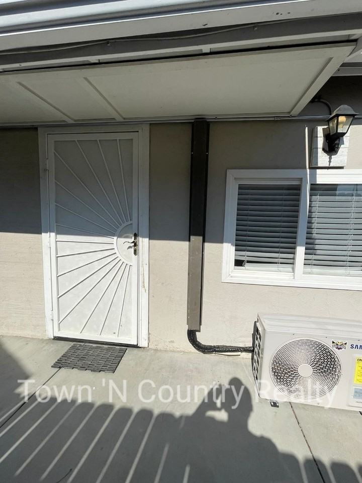 823-825 22nd Street - Photo 2 of 8