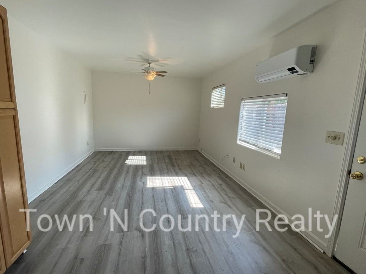 823-825 22nd Street - Photo 3 of 8