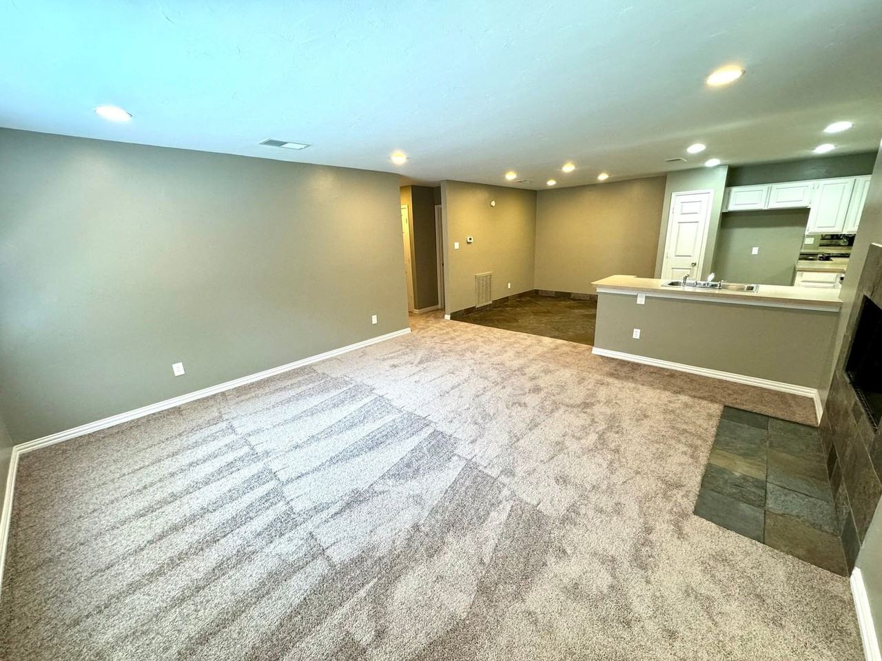 1331 Mission St - Photo 6 of 7