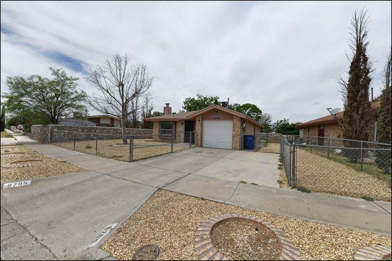 6705 Tiger Eye Dr - Photo 3 of 37