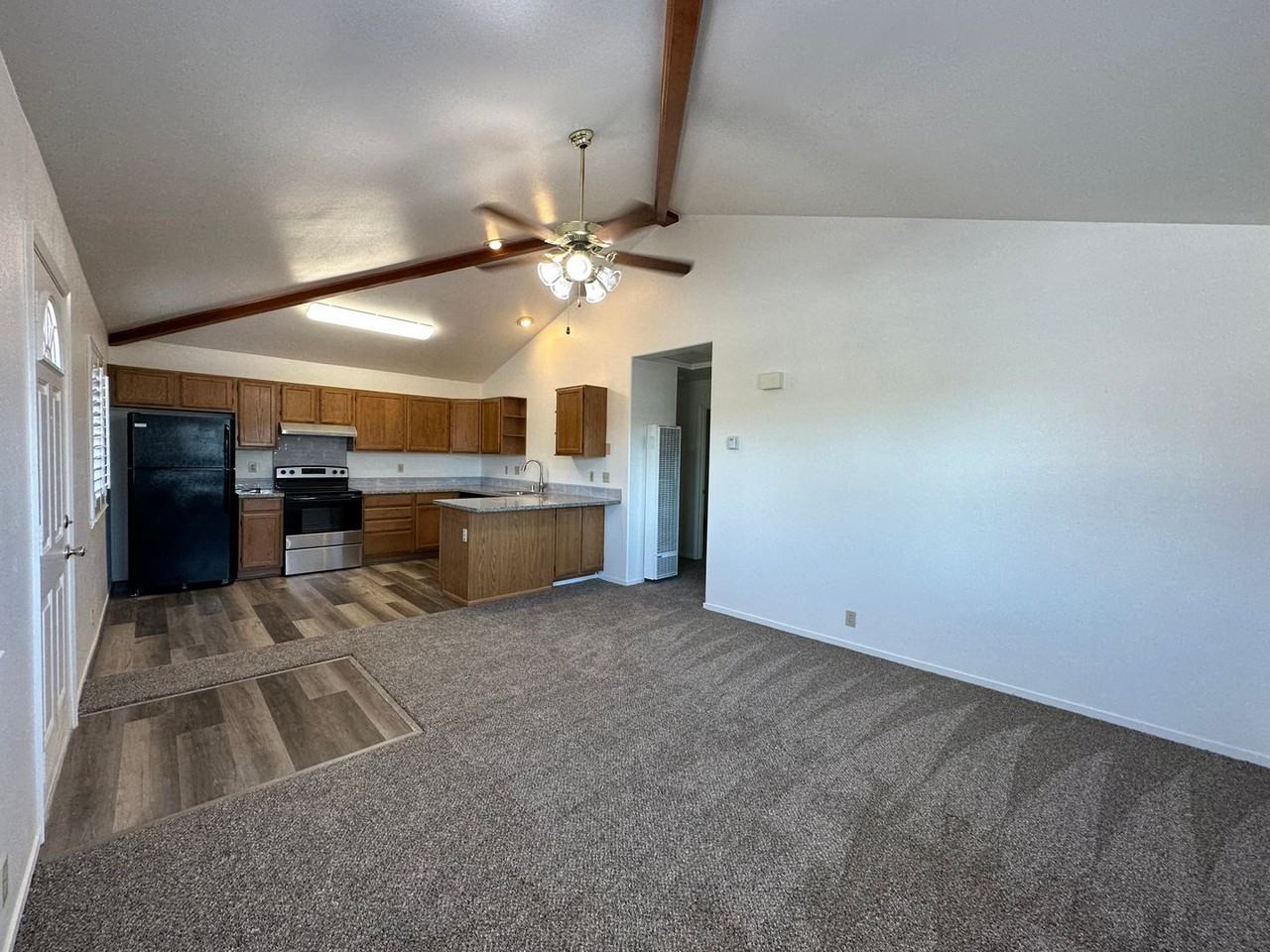 619 Military E - Photo 3 of 40