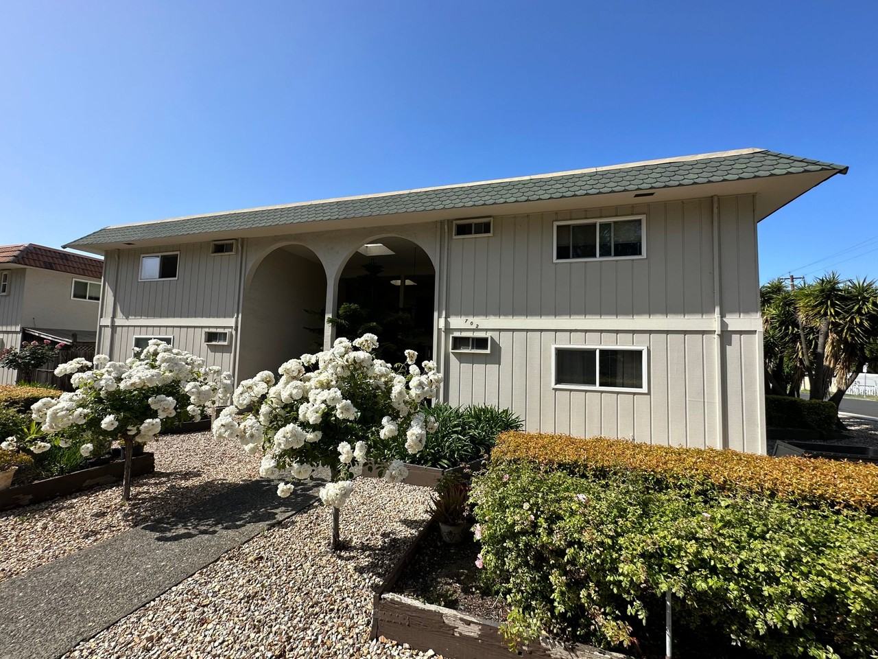 702 East Military - Photo 2 of 8