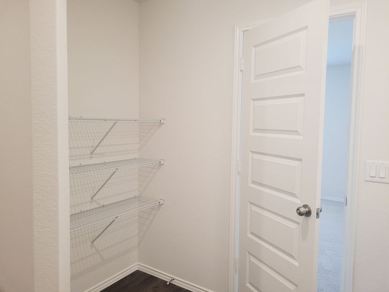 7638 Stud Dr - Photo 6 of 19