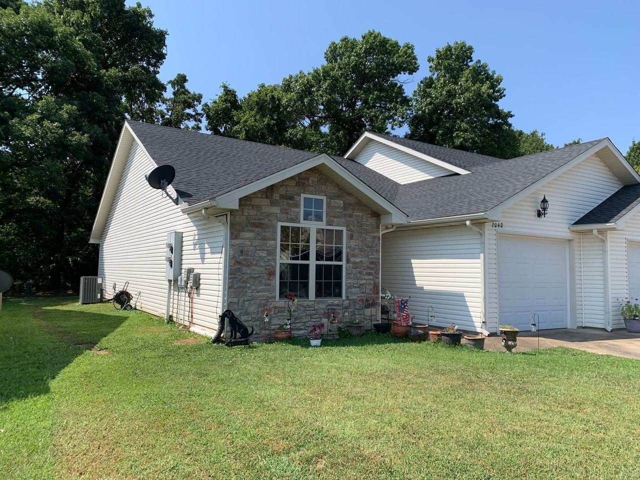 2040 Marigold - Photo 2 of 17