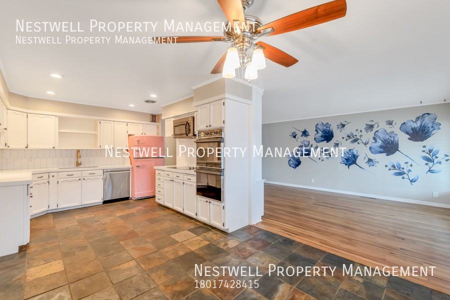 1169 N Capistrano Dr - Photo 3 of 16