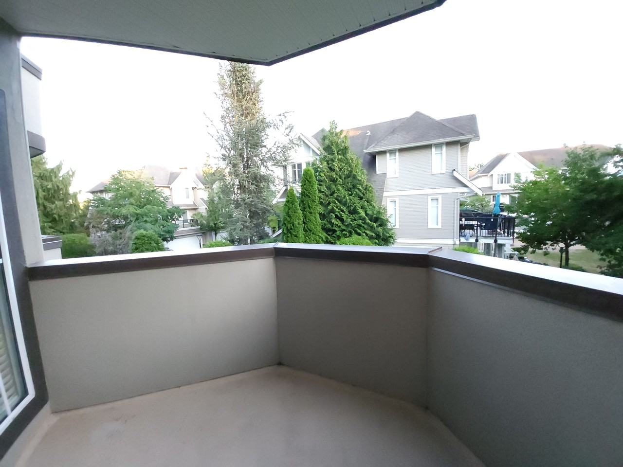 12464 191B Street #213 - Photo 4 of 28