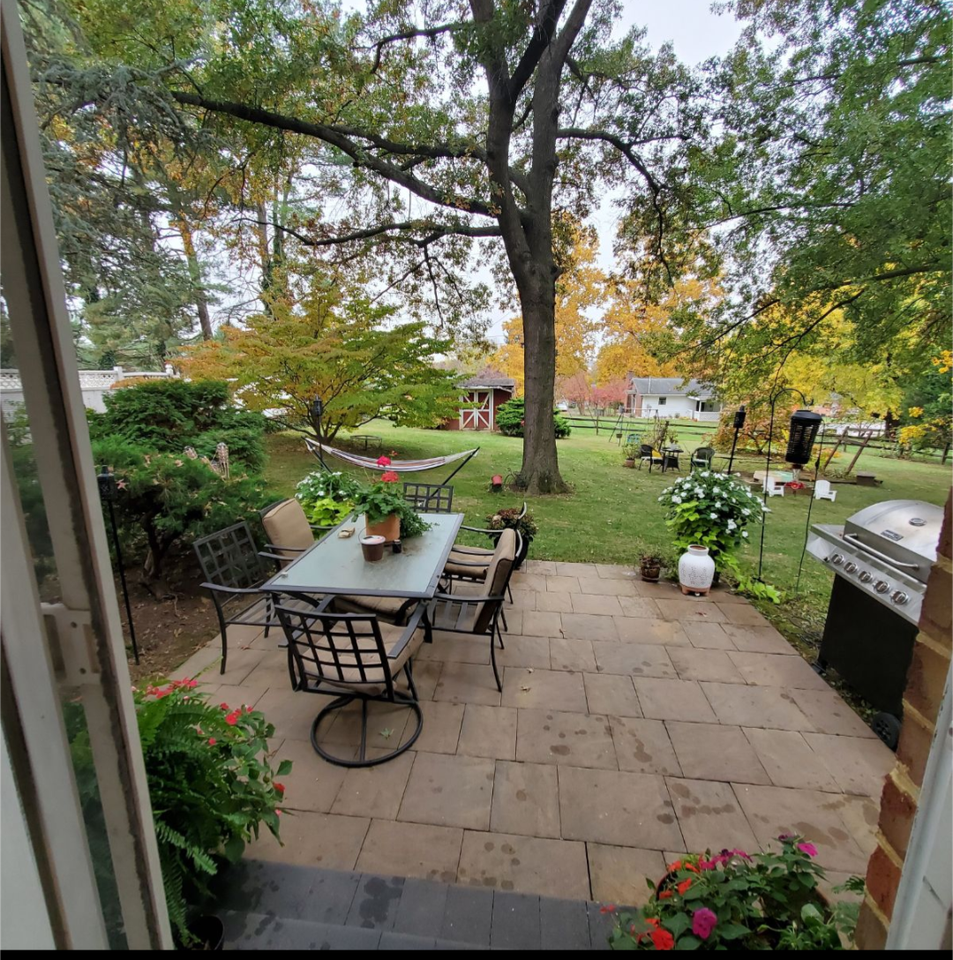 233 Jackson Ave #NA - Photo 6 of 19