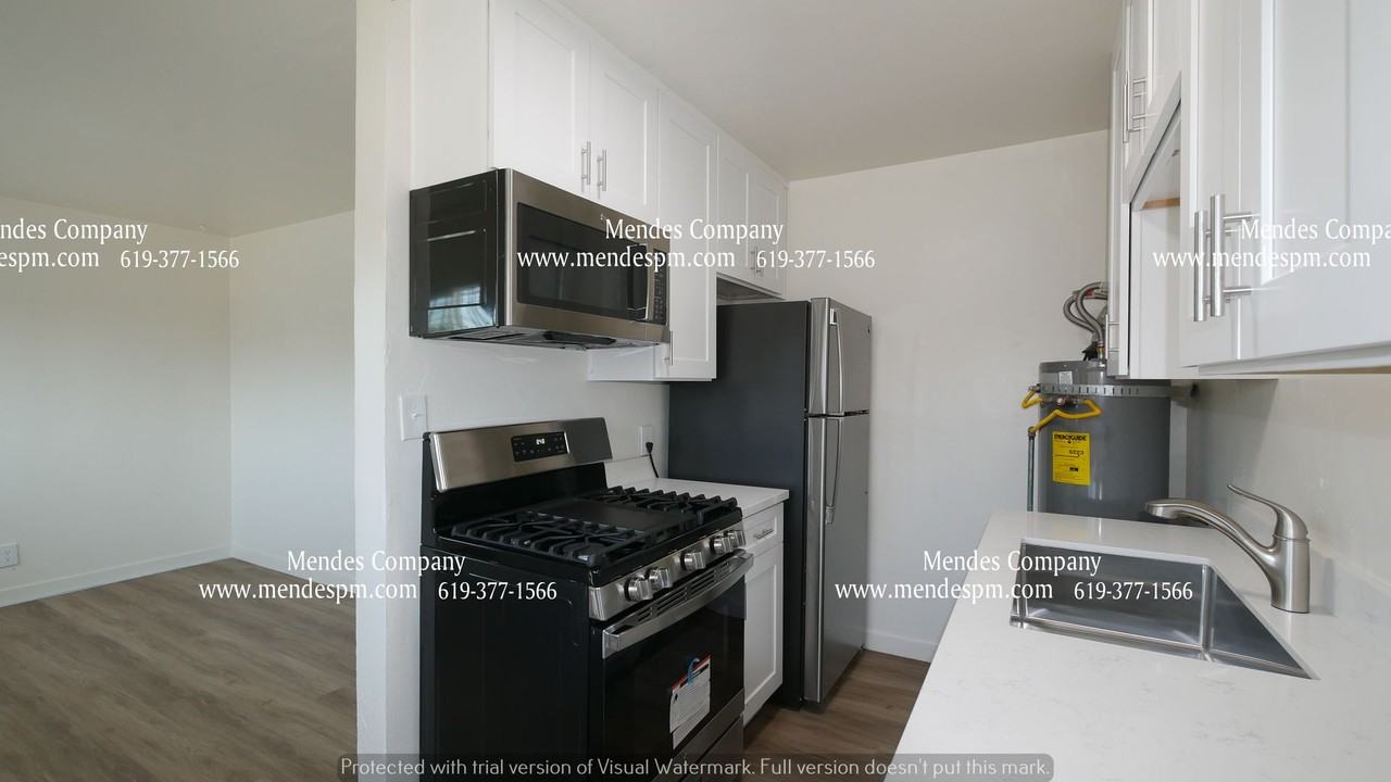 316 S 39th St - Photo 3 of 17