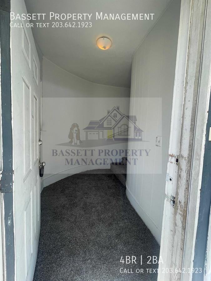 151 Crown St #2ndFL - Photo 3 of 35