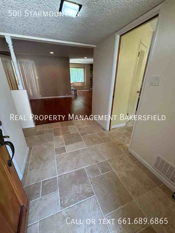 500 Starmount Ln - Photo 3 of 20