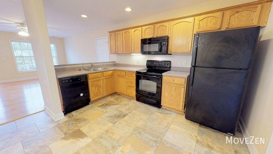 2800 Berry Patch Ct - Photo 4 of 36