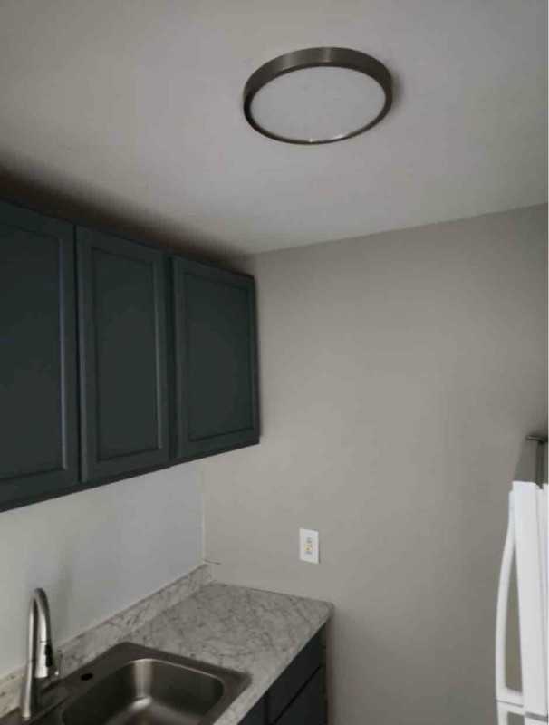 20 S Linden Rd - Photo 2 of 18