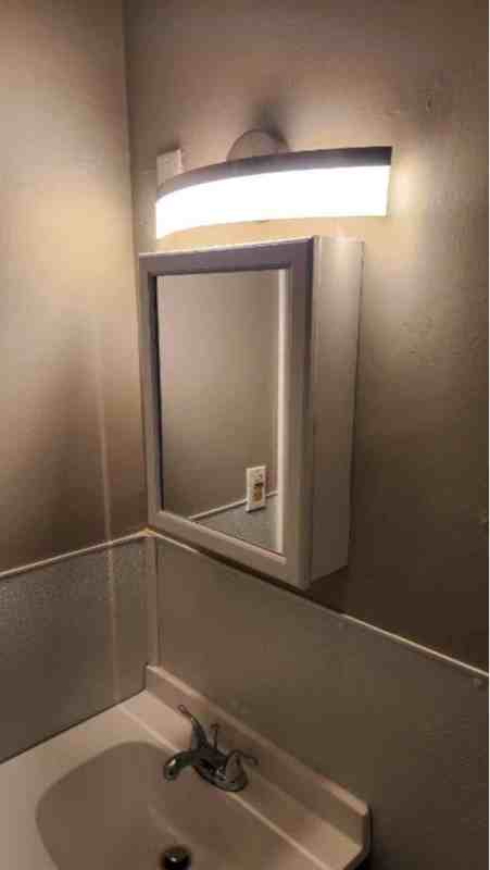 20 S Linden Rd - Photo 3 of 18