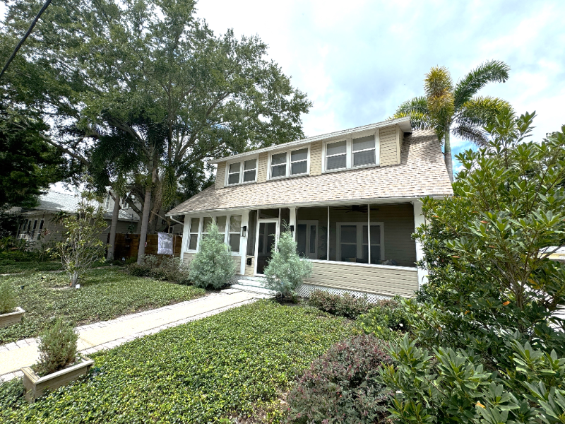 1051 7th Ave N - Photo 2 of 20