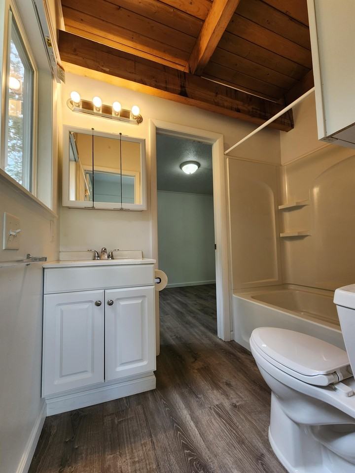 8105-8133 Seasons Rd - Photo 2 of 36