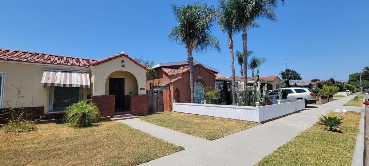 6455 Gundry Ave - Photo 2 of 24