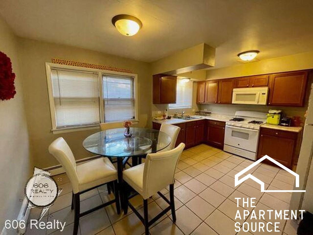 3533 S Harlem Ave #2M - Photo 3 of 8