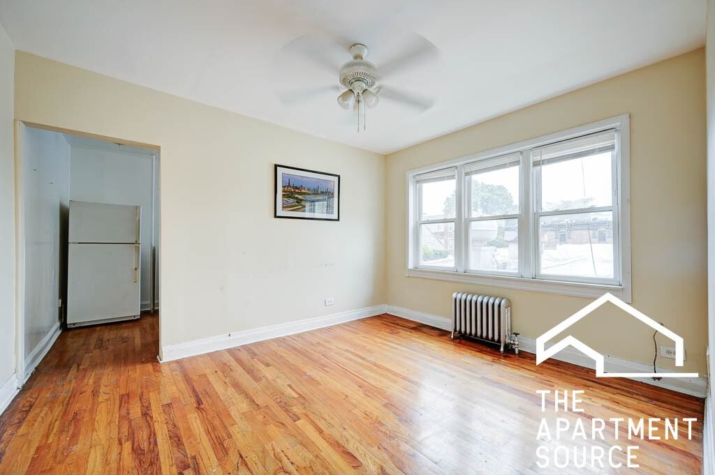 4409 N Kenneth Ave #2A - Photo 4 of 13