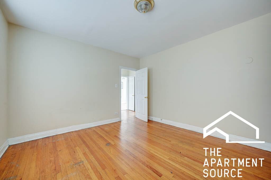 4409 N Kenneth Ave #2A - Photo 7 of 13