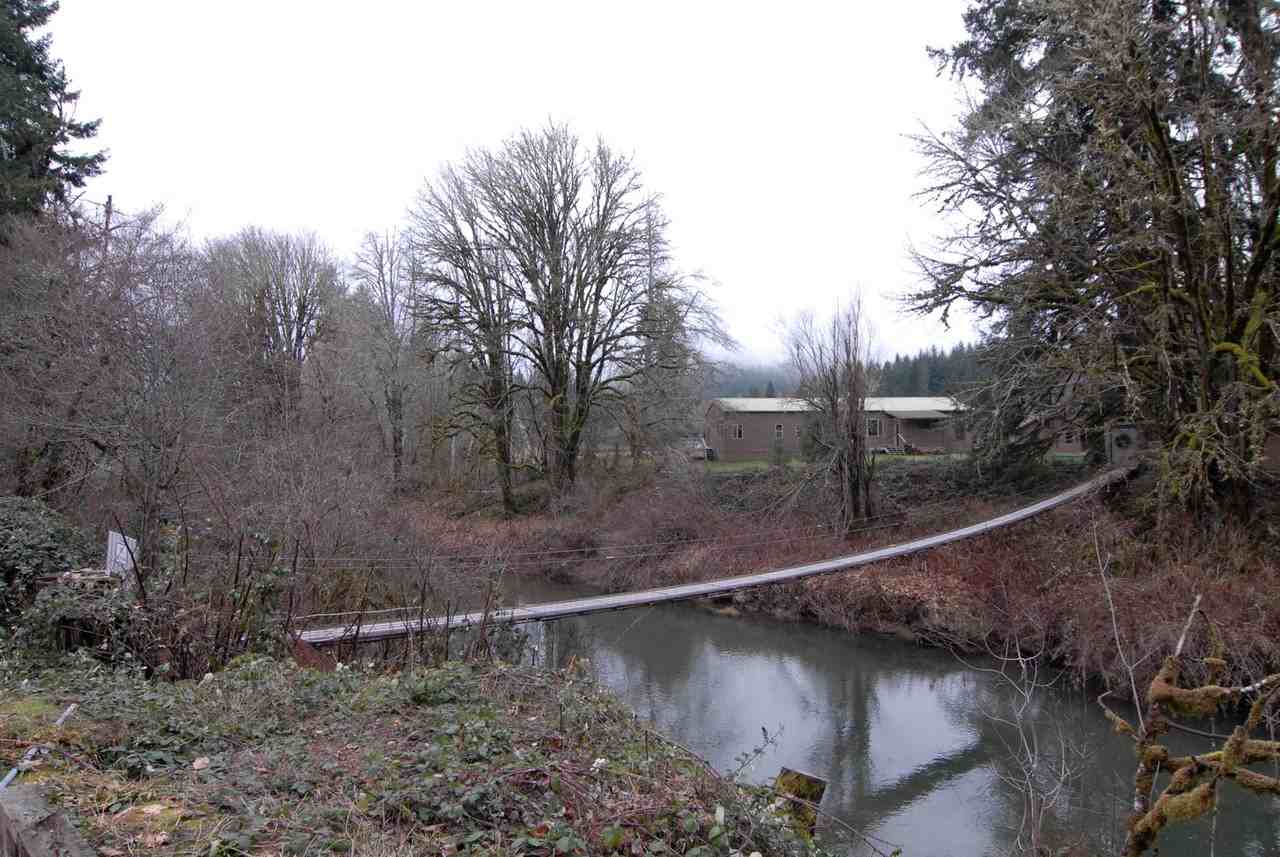 39609B Wildwood Rd - Photo 2 of 47