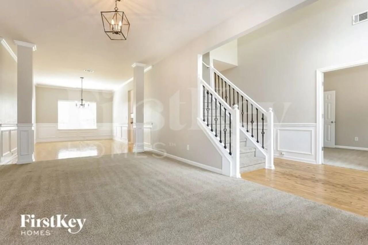 413 Farmwood Way - Photo 3 of 16