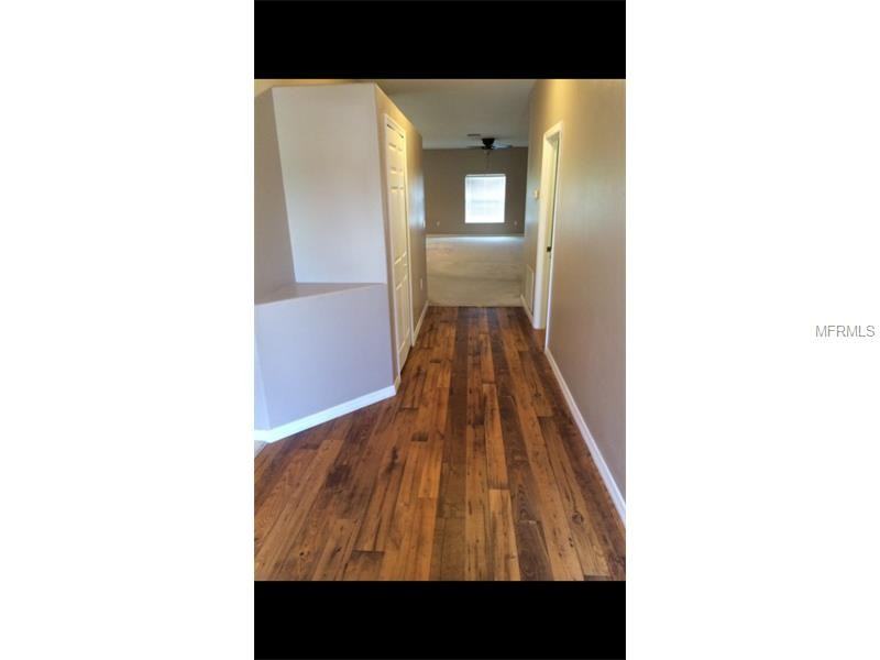 6001 Forest Ridge Ln - Photo 3 of 17