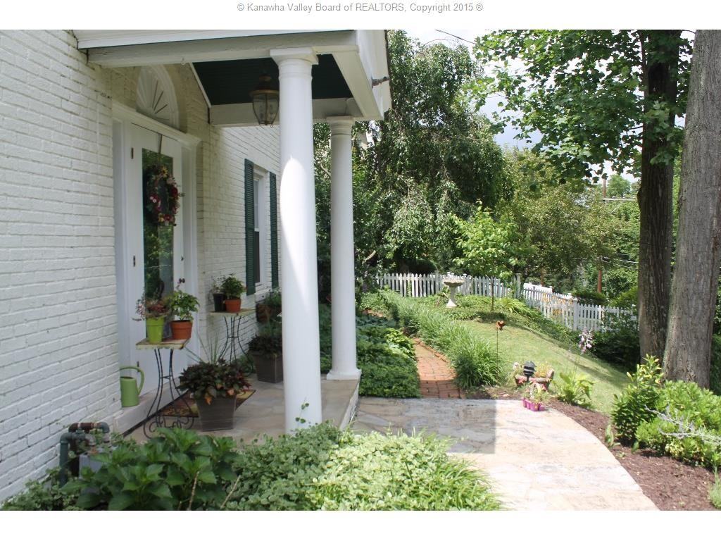 827 Myrtle Rd - Photo 2 of 14