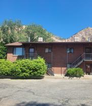 840 N Jackson Ave - Photo 1 of 1